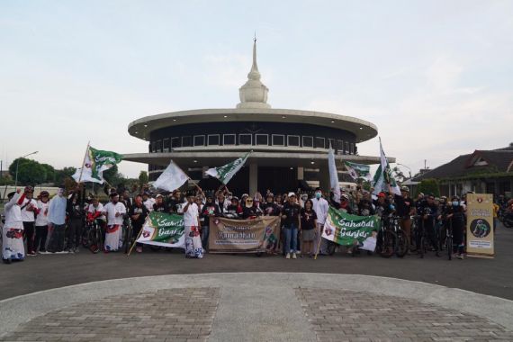 Kini Komunitas Gowes Pitpitan Deklarasi Dukung Ganjar Pranowo Capres 2024 - JPNN.COM