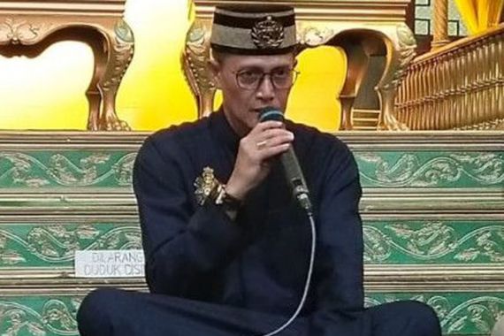 KPK Kembali Panggil Sultan Pontianak di Kasus Korupsi Bupati PPU - JPNN.COM