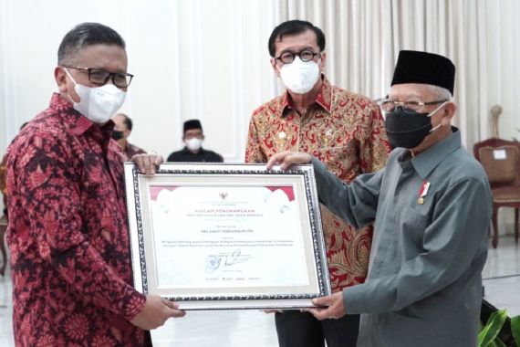 Hari Haki Sedunia, Pemerintah Beri Penghargaan kepada Megawati Soekarnoputri - JPNN.COM