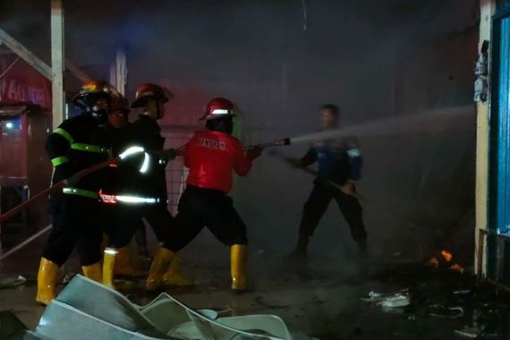 Innalillahi, Satu Keluarga Tewas Akibat Kebakaran di Padang - JPNN.COM
