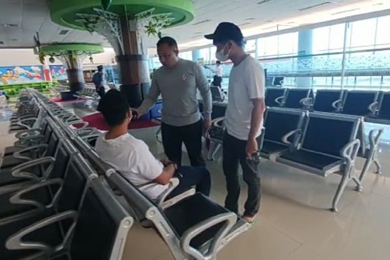 AKBP Hendy Beberkan Detik-detik Penangkapan Briptu Hasbudi di Bandara Juwata Tarakan - JPNN.COM