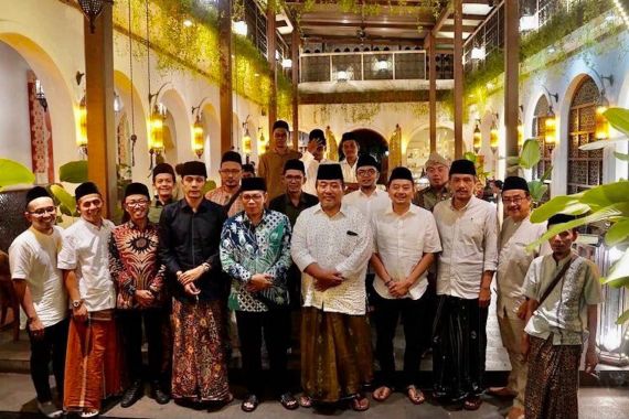 Gus Kaustar Jajaki Pembentukan Organisasi Gerakan Nahdliyin Bersatu di Jabar - JPNN.COM