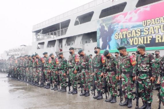 450 Prajurit TNI Dikirim ke Papua, Jenderal Menyampaikan Pesan, Lihat Itu - JPNN.COM