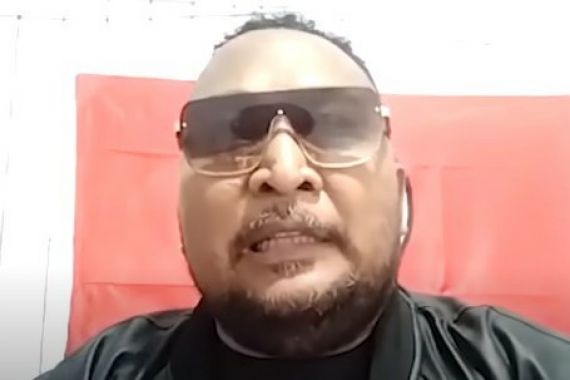 Panglima Kopatrev: Ini Bukan soal Anies, Adat Papua Bukan Bahan Lelucon - JPNN.COM