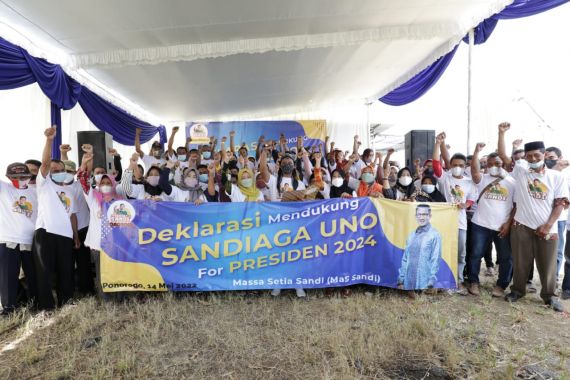 Massa Setia Sandi Ponorogo Dukung Sandiaga Uno Maju di Pilpres 2024 - JPNN.COM