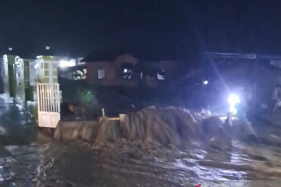 Aceh Tenggara Dikepung Banjir - JPNN.COM