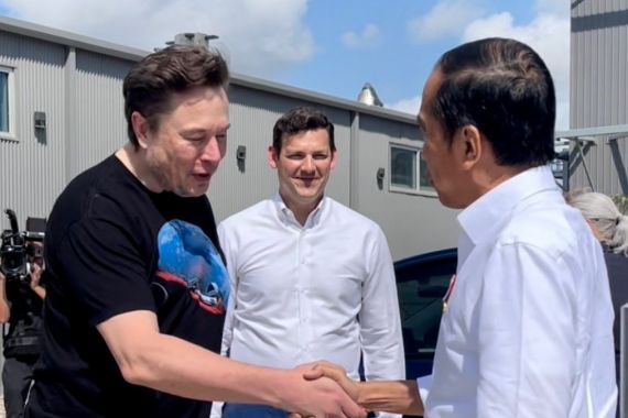 Datangi Kantor SpaceX, Jokowi Ajak Elon Musk Berkolaborasi - JPNN.COM