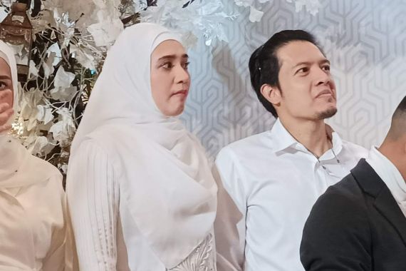 Arie Untung Sampaikan Kabar Duka, Ayah Dimas Seto Meninggal Dunia - JPNN.COM