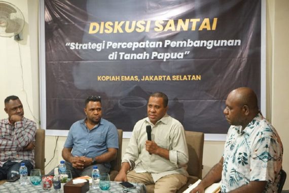 DOB Mendukung Percepatan Pembangunan Papua - JPNN.COM
