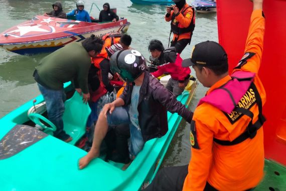 2 Remaja Penumpang Speedboat Tabrakan di Tarakan Ditemukan Meninggal - JPNN.COM