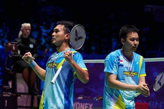Dramatis, Ahsan/Hendra Gebuk Bagas/Fikri di 16 Besar Thailand Open 2022 - JPNN.COM