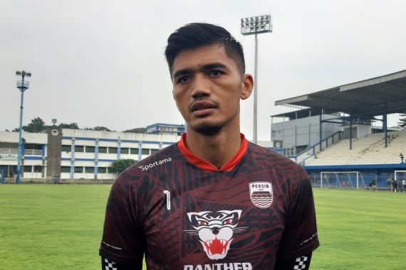 Setelah Menunggu 6 Tahun, Fitrul Akhirnya Dipercaya Jadi Penjaga Gawang Persib - JPNN.COM