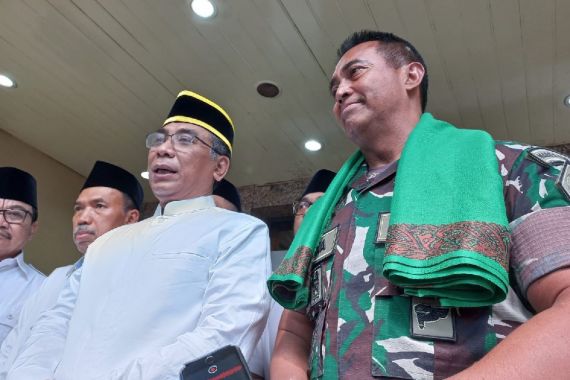 Gus Yahya: NU Tidak Boleh Digunakan Sebagai Senjata Kompetisi Politik - JPNN.COM