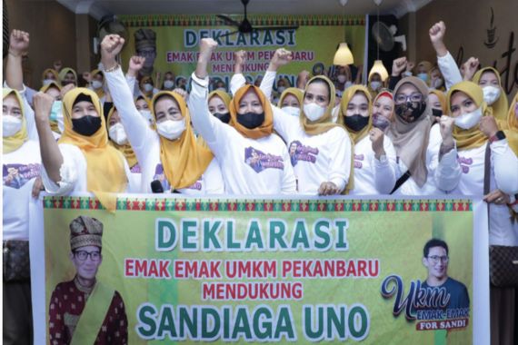 Ini yang Bikin Mak-Mak di Riau Jatuh Hati dan Dukung Sandiaga Uno - JPNN.COM