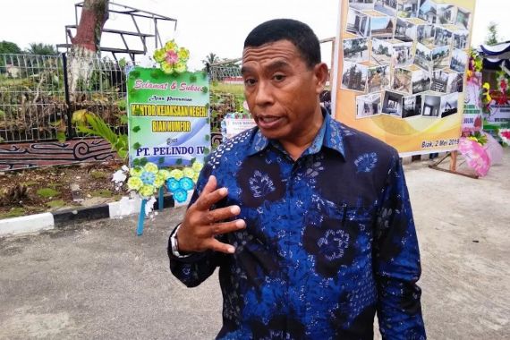 Muslim Lobubun Menganggap Pengangkatan Perwira TNI dan Polri jadi Pj Bupati Sah-Sah Saja - JPNN.COM