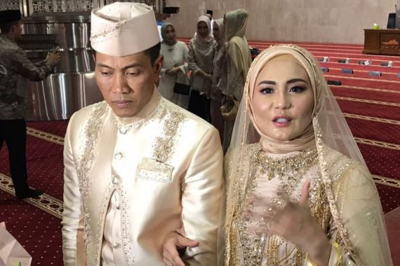 Sah! Lepas Status Janda, Juliana Moechtar Resmi jadi Istri Perwira TNI AD - JPNN.COM