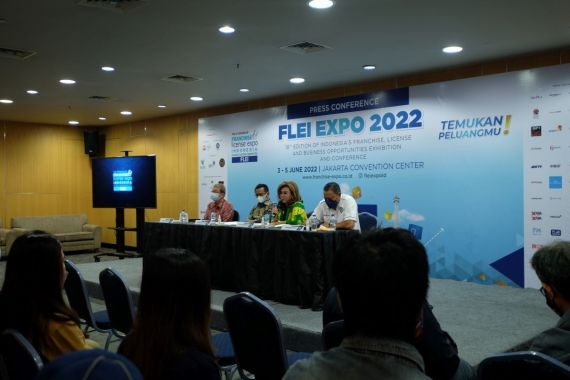 FLEI 2022 Berikan Kesempatan Bisnis Waralaba bagi Milenial - JPNN.COM