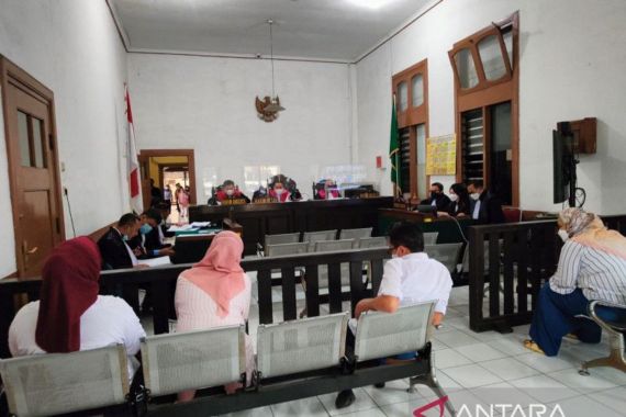 PT Summarecon Agung Turut Menyuap Wali Kota Bekasi, Transfernya ke Atas Nama Masjid - JPNN.COM