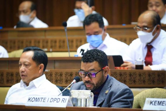 DPD RI Sampaikan Pandangan Terhadap 5 RUU Tentang Provinsi - JPNN.COM