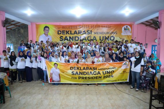 Massa Setia Sandi Gelar Pelatihan Buat Kue dan Dukung Sandiaga Uno Jadi Presiden - JPNN.COM