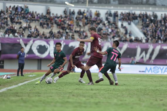 PSM Imbang 1-1 Kontra Persita, Bernardo Tavares Ungkap Kelemahan dan Kelebihan Timnya - JPNN.COM