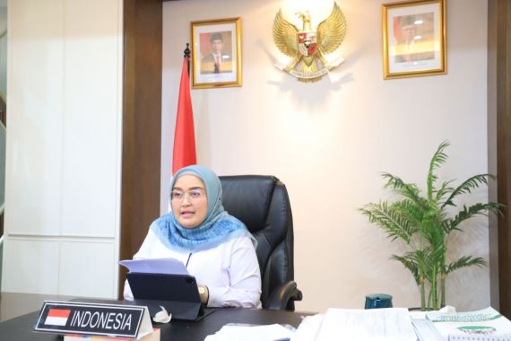 Menaker Ida Fauziyah Ungkap Kunci Meredam Gejolak Hubungan Industrial - JPNN.COM