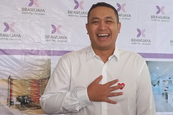 Menikmati Perannya Sebagai Ayah, Gilang Dirga: Kami Belajar Hal Baru - JPNN.COM