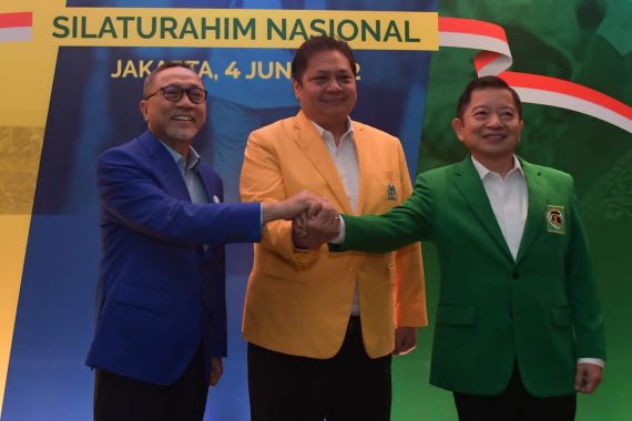 KIB Ingin Politik Utamakan Gagasan, Zulhas: Banyak Persoalan yang Harus Didiskusikan - JPNN.COM