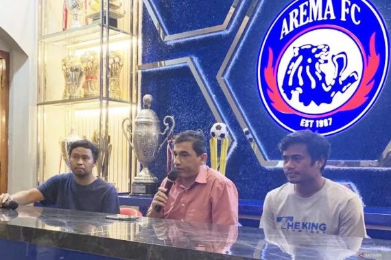 Duel Arema FC vs Rans Nusantara FC Besok, Eduardo Almeida Masih Buta Kekuatan Lawan - JPNN.COM