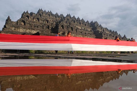 5 Fakta soal Harga Tiket Candi Borobudur, yang Terakhir Bikin Lega - JPNN.COM
