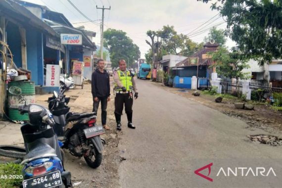 Kurang dari 24 Jam, Pelaku Pembacokan di Sukabumi Ditangkap - JPNN.COM