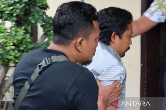 Terduga Pembunuh Pensiunan RRI Ditangkap Polisi, Siapa Dia? - JPNN.COM