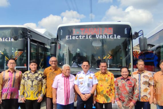 Bus Listrik Rute Kampung Melayu-Tanah Abang Segera Beroperasi, Lihat Keunggulannya - JPNN.COM