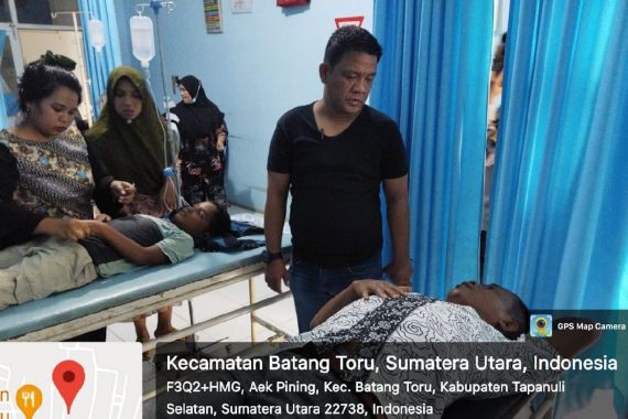 Sekeluarga di Tapsel Dilarikan ke Rumah Sakit Seusai Menyantap Jamur Sawit - JPNN.COM