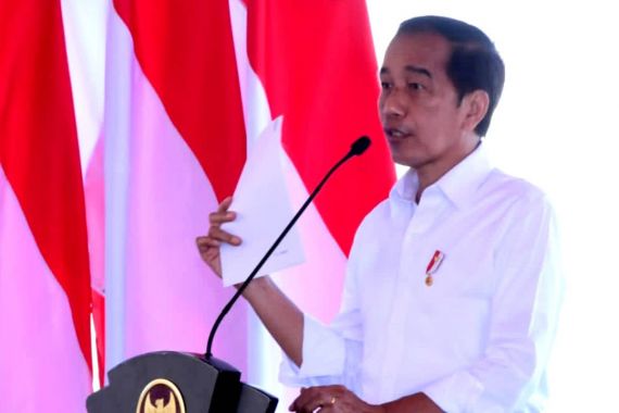 Pernyataan Terbaru Jokowi Soal Sengketa Lahan, Pakai Frasa Ego Sektoral - JPNN.COM