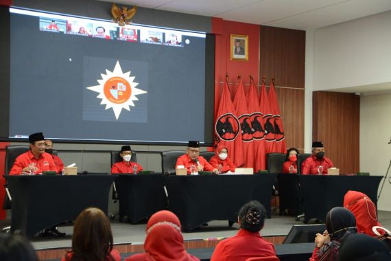 PDIP Siapkan Kader Perempuan Demi Raih Hattrick di Pemilu - JPNN.COM