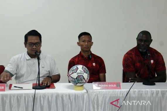 Jacksen F Tiago Sebut Dua Pemain Asingnya Siap Turun di Turnamen Pramusim, Tetapi - JPNN.COM