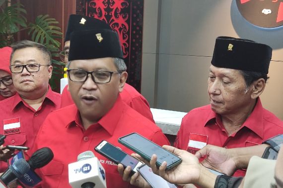 PDIP Kumpulkan Legislator Se-Indonesia, Tegaskan Disiplin Partai - JPNN.COM
