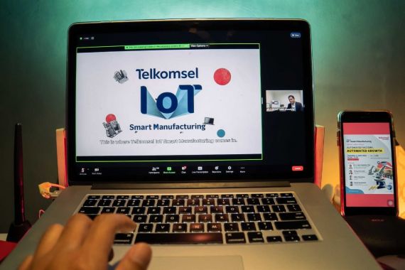 Dukung Industri 4.0, Telkomsel Meluncurkan Layanan IoT Smart Manufacturing - JPNN.COM