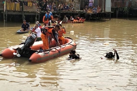Bocah 11 Tahun Tewas Tenggelam saat Berenang di Sungai Karang Mumus - JPNN.COM