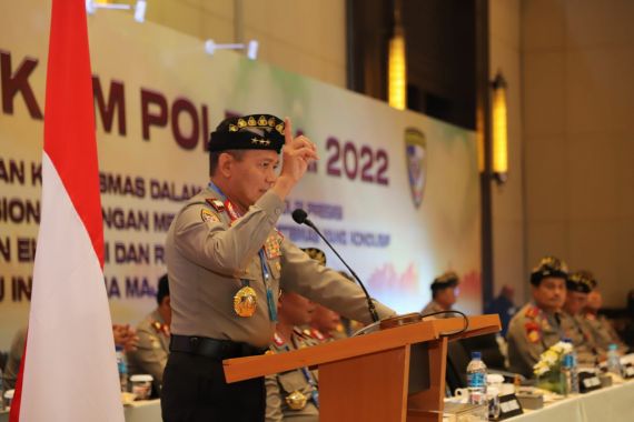 Komjen Arief Sulistyanto Evaluasi Penanganan Pandemi Covid-19 - JPNN.COM