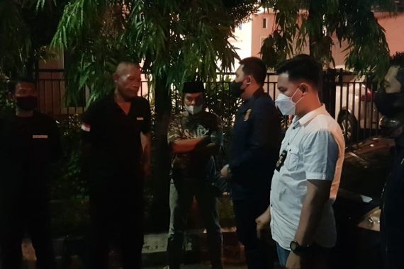 Polisi Kepung Rumah Nikita Mirzani 8 Jam, Komentar Saiful Anam Tajam Banget - JPNN.COM