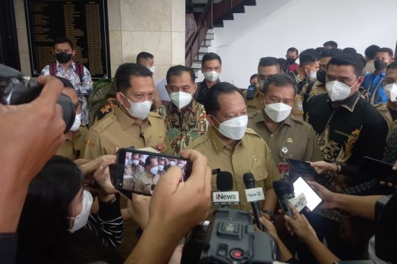 Pernyataan Terbaru Mendagri Tito soal TNI-Polri Jadi Pj Kepala Daerah - JPNN.COM