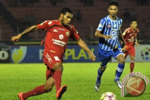 Vendry Mofu dan Finno Andrianas Resmi Perkuat Semen Padang FC - JPNN.COM
