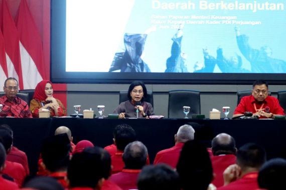 Sri Mulyani Ajak Kepala Daerah PDIP Berpikir Terbang ke Mars dalam Mengelola Anggaran - JPNN.COM