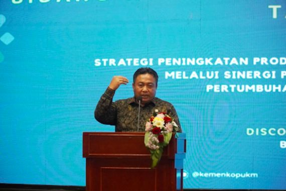 Nyoman Parta: Lindungi Koperasi dan UMKM Sebagai Penyangga Ekonomi Nasional - JPNN.COM