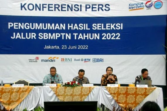 Pengumuman SBMPTN 2022: Peserta Wajib Klik Pernyataan Siap Mundur, Kok Bisa? - JPNN.COM