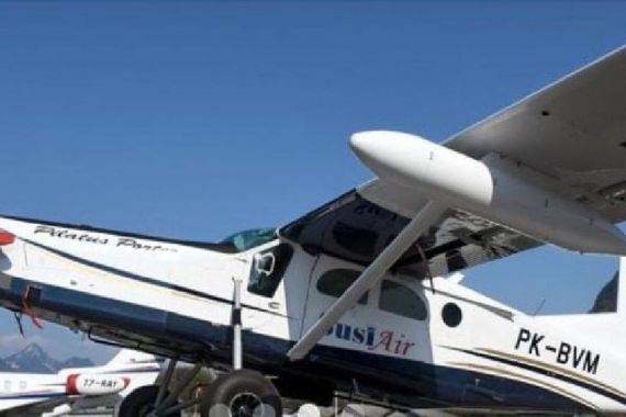 Pesawat Sempat Hilang Kontak ketika Mengudara, Akhirnya Bu Susi Ucapkan Hamdalah - JPNN.COM