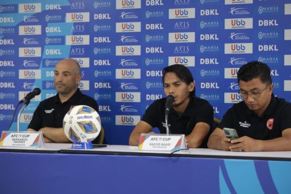 Tanggapan Suporter PSM Makassar Soal Perpanjangan Kontrak Bernardo Tavares - JPNN.COM