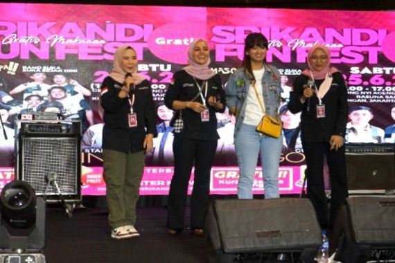 Fun Fest 2022, DPN Srikandi Ganjar Beri Beasiswa Bahasa Asing - JPNN.COM